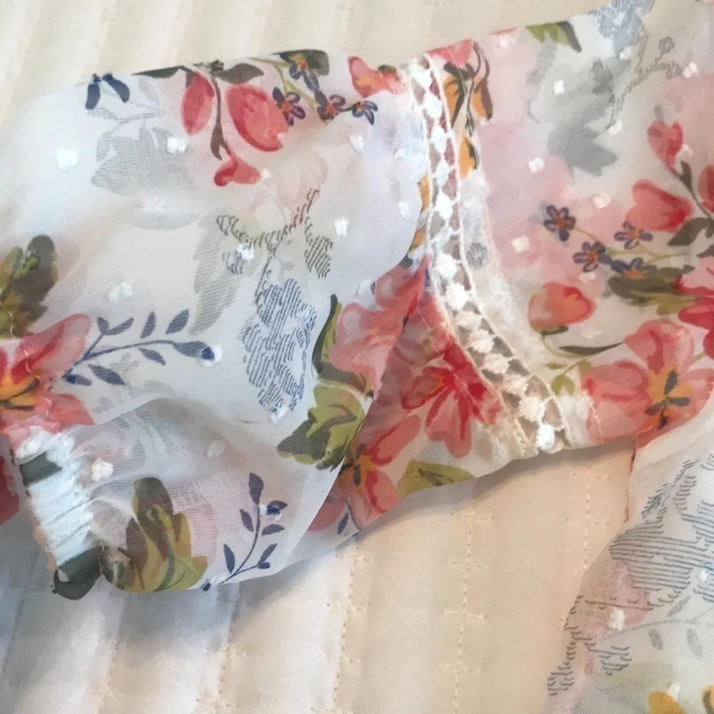 Little Lass Girls Floral Crocheted Coverup Kimono Size 12months